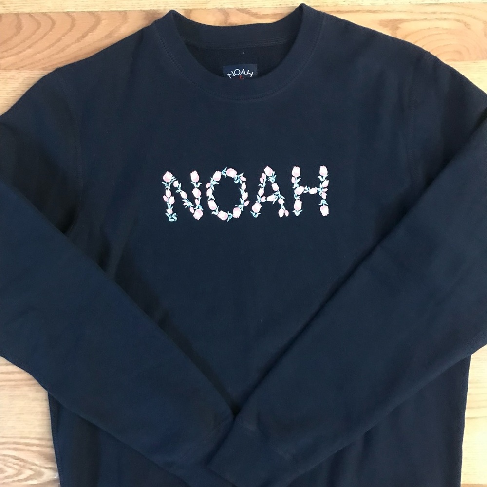 NWOT Noah NYC Crewneck Sweatshirt